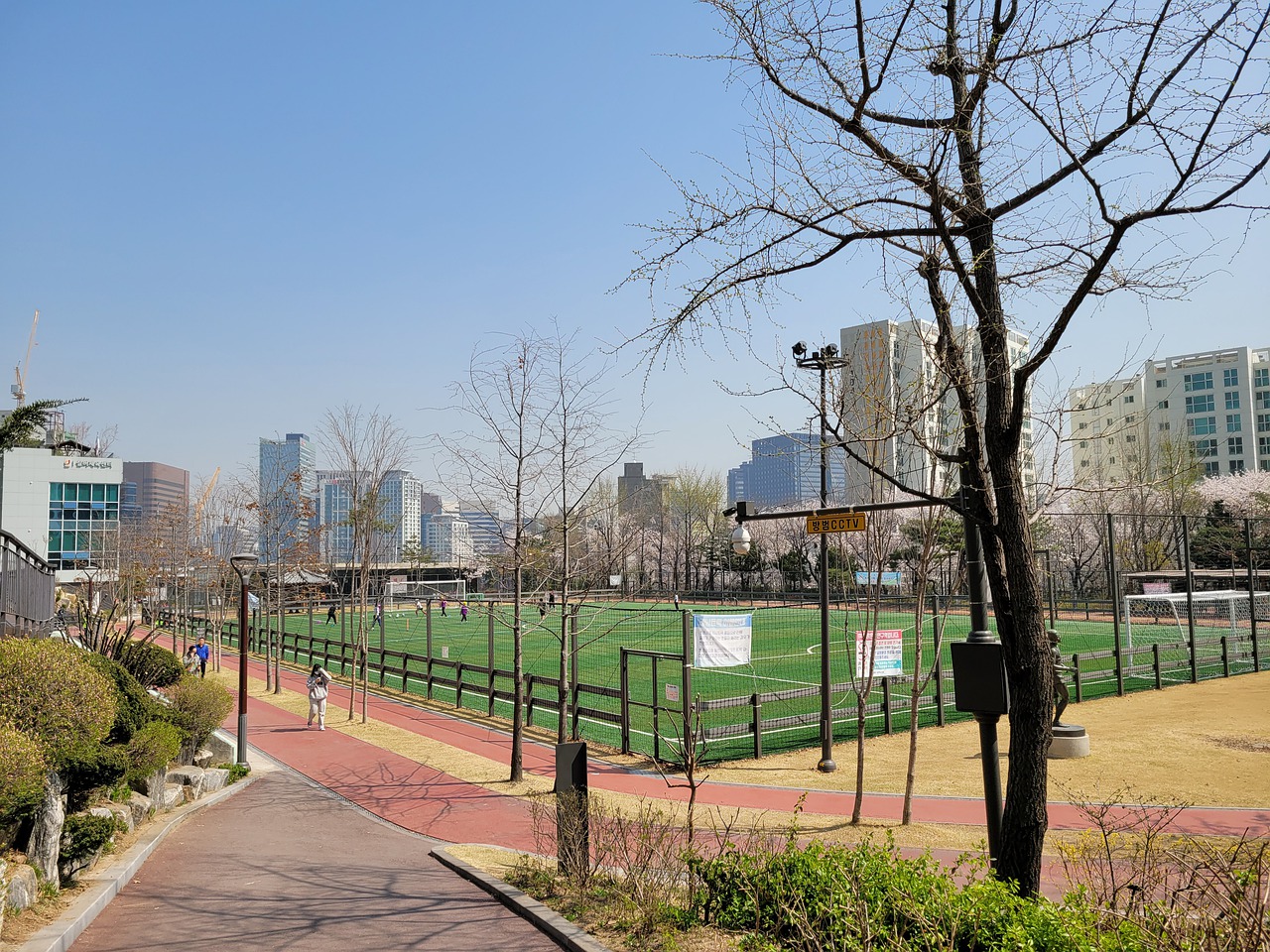 入困境